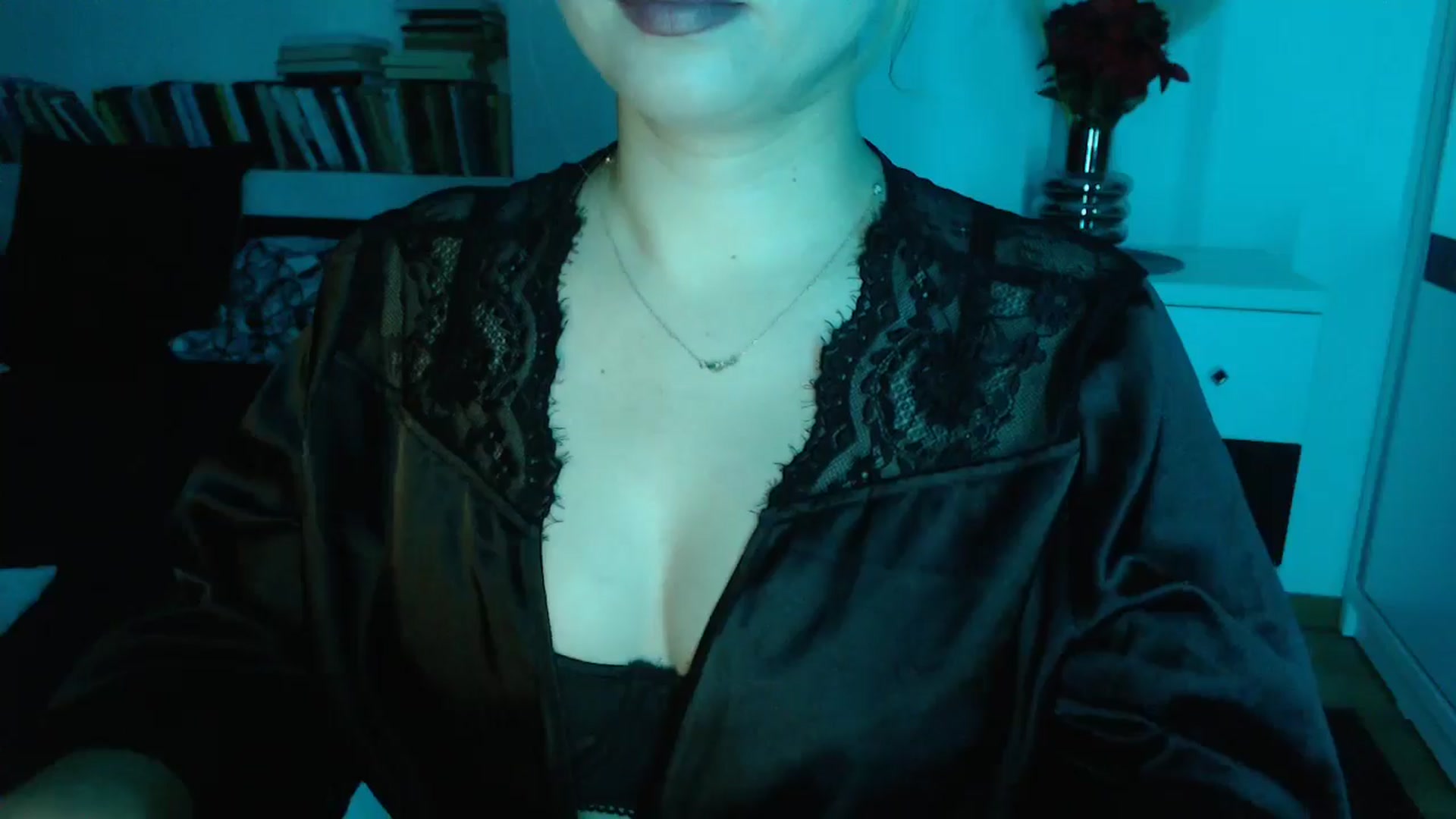 Gallery image thumbnail from Sandy___'s myfreecams stream on, 11/09/2024, 01:24 image 13 of 20