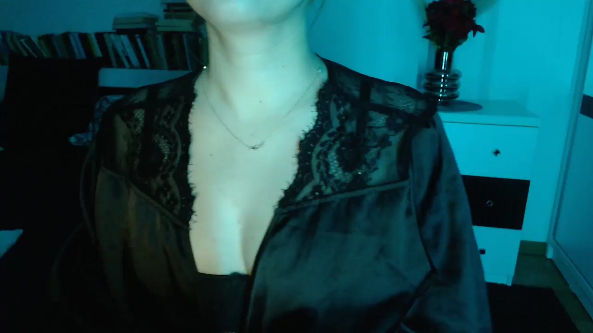 Gallery image thumbnail from Sandy___'s myfreecams stream on, 11/09/2024, 01:24 image 3 of 20