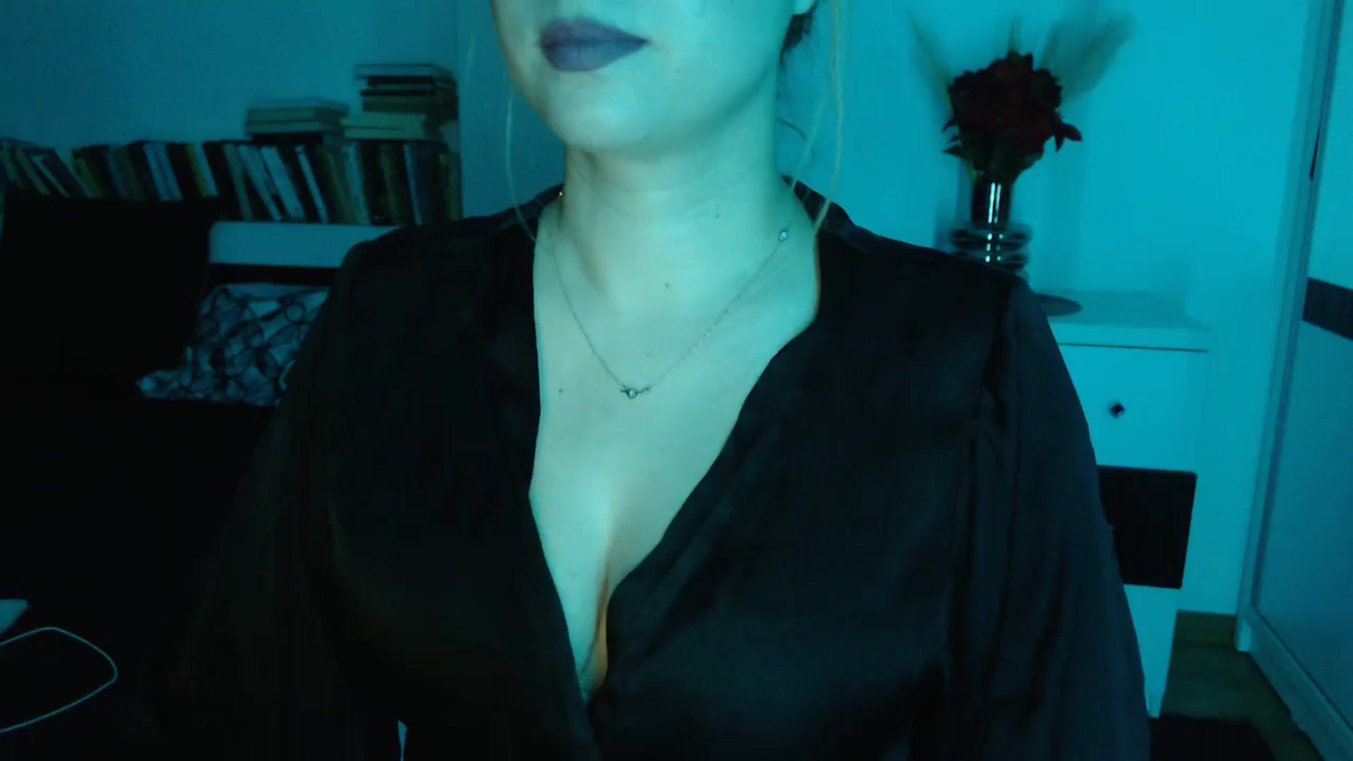 Gallery image thumbnail from Sandy___'s myfreecams stream on, 11/10/2024, 01:33 image 2 of 20
