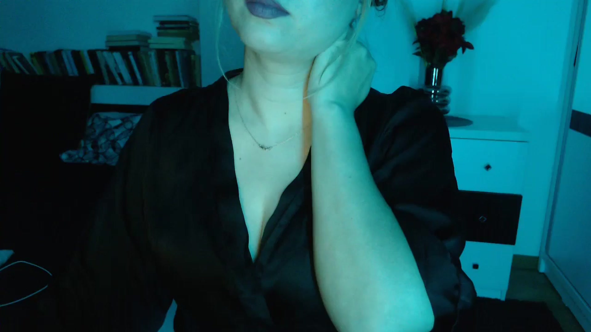 Gallery image thumbnail from Sandy___'s myfreecams stream on, 11/10/2024, 01:33 image 19 of 20