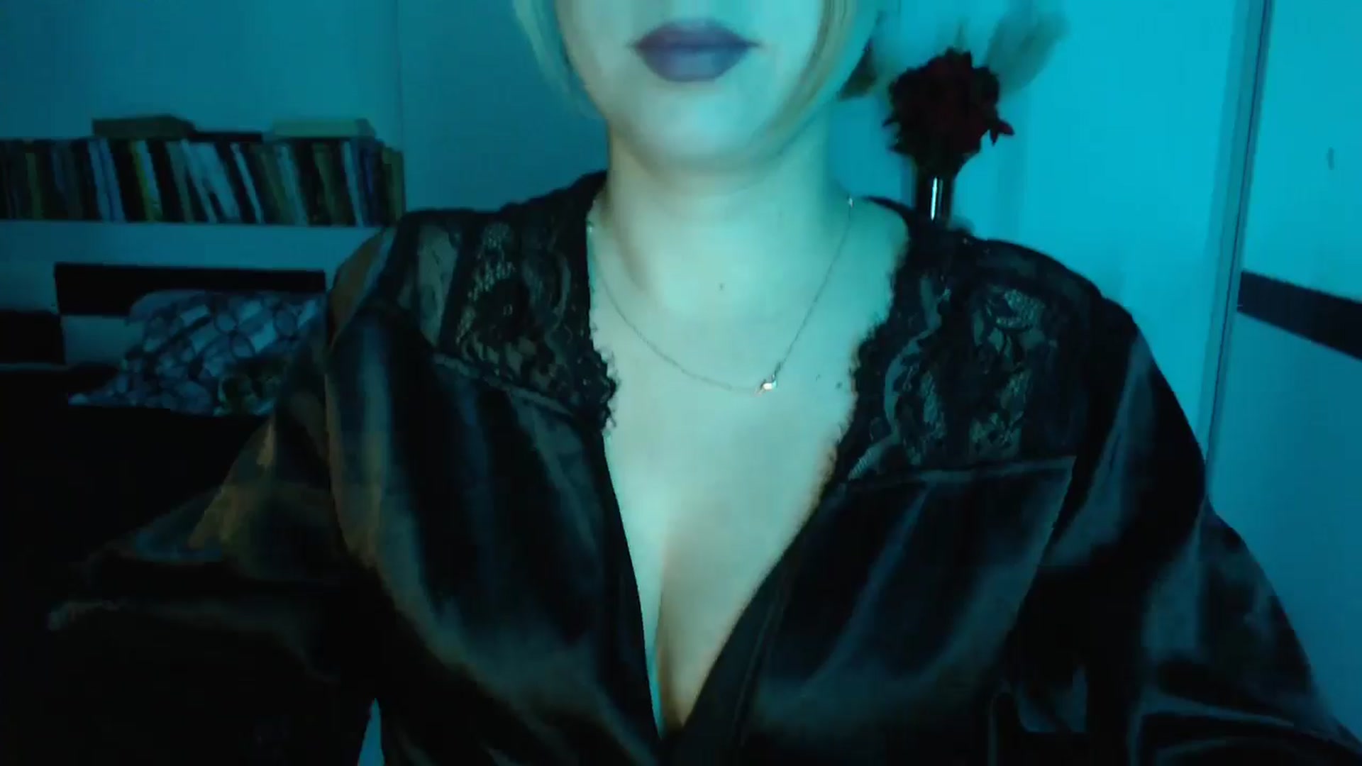 Gallery image thumbnail from Sandy___'s myfreecams stream on, 11/18/2024, 23:46 image 5 of 20