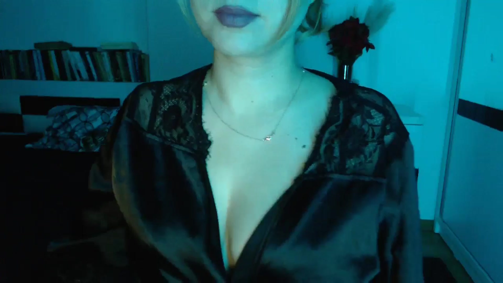 Gallery image thumbnail from Sandy___'s myfreecams stream on, 11/18/2024, 23:46 image 8 of 20