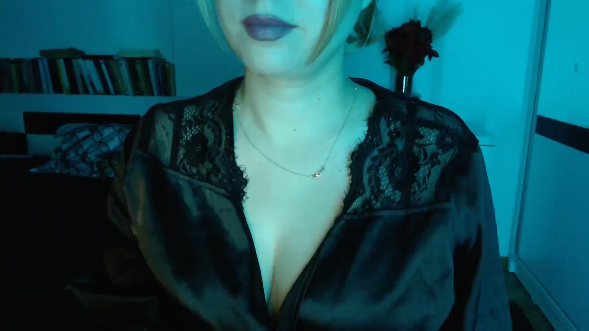 Gallery image thumbnail from Sandy___'s myfreecams stream on, 11/18/2024, 23:46 image 3 of 20