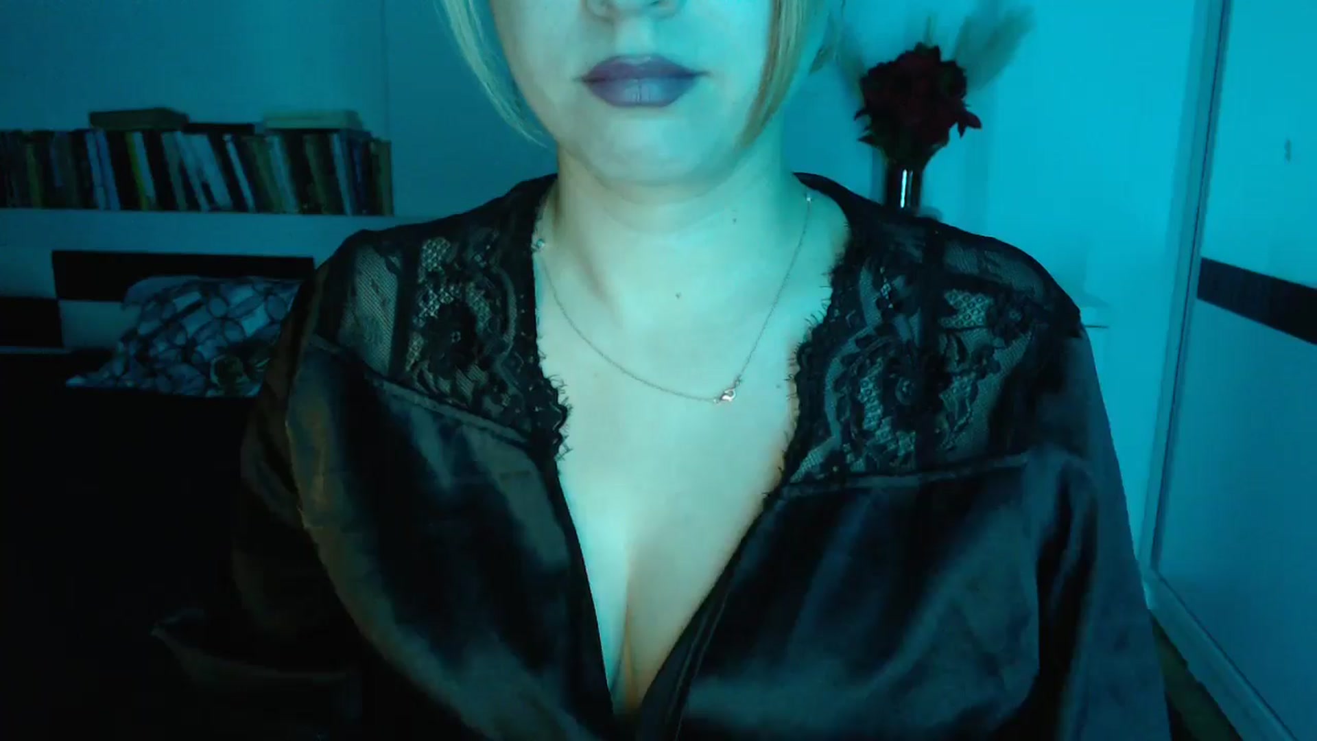 Gallery image thumbnail from Sandy___'s myfreecams stream on, 11/18/2024, 23:46 image 2 of 20