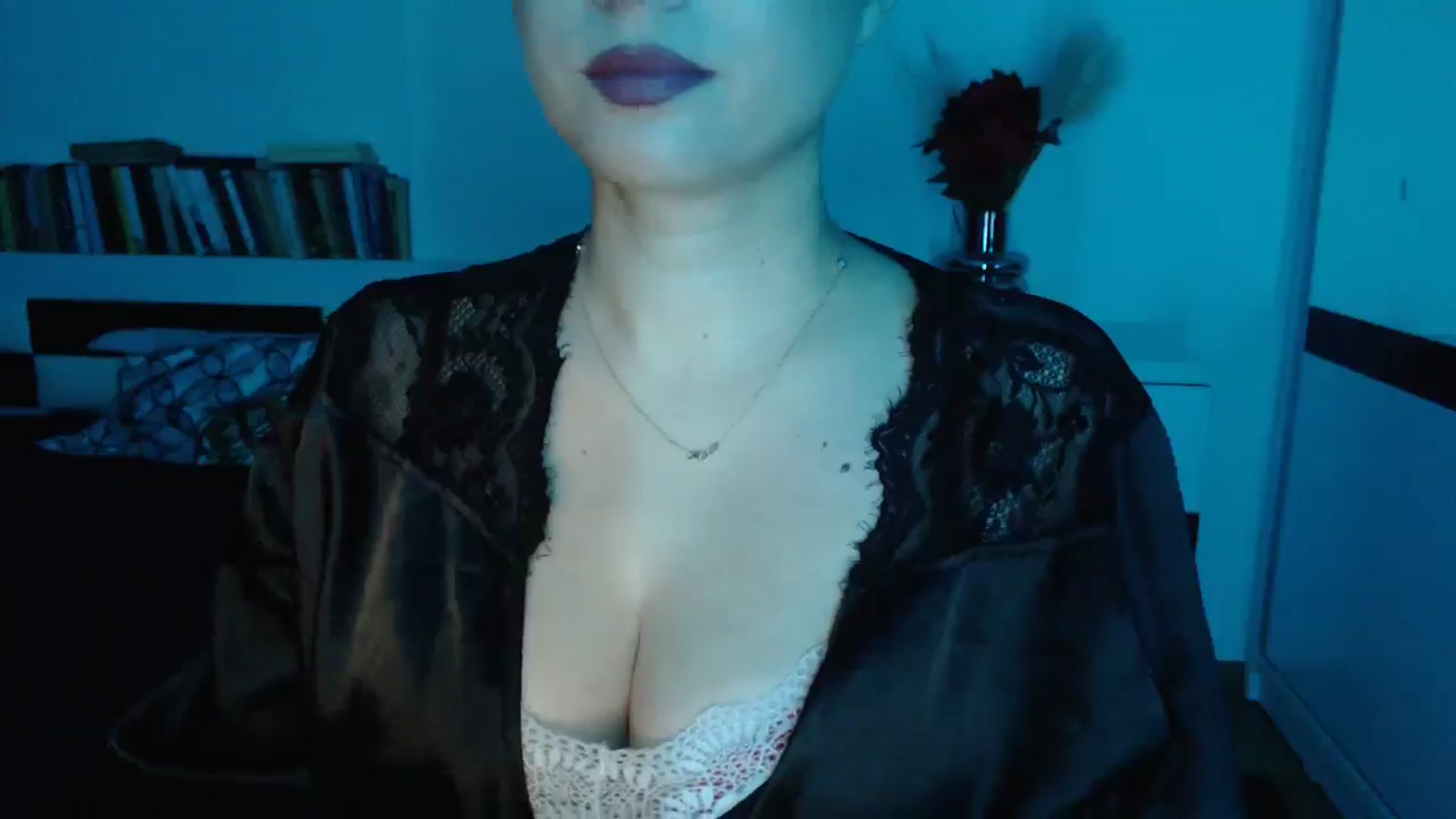 Gallery image thumbnail from Sandy___'s myfreecams stream on, 11/27/2024, 23:36 image 12 of 20