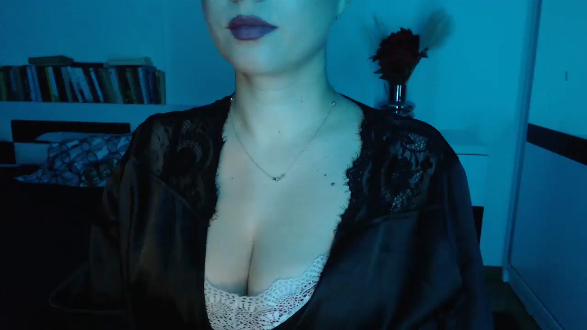 Gallery image thumbnail from Sandy___'s myfreecams stream on, 11/27/2024, 23:36 image 19 of 20