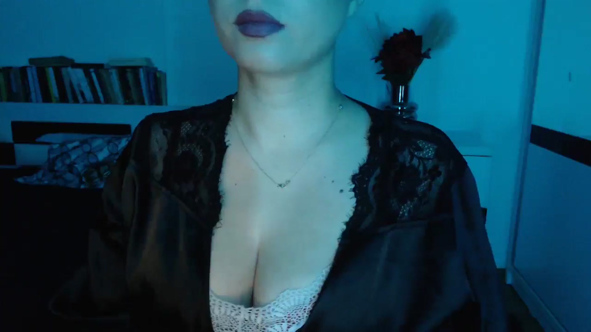 Gallery image thumbnail from Sandy___'s myfreecams stream on, 11/27/2024, 23:36 image 9 of 20