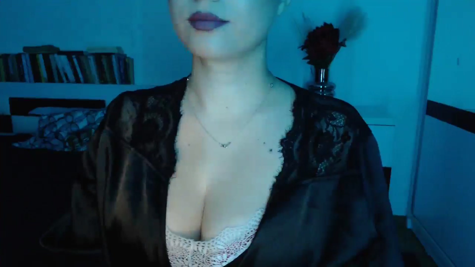 Gallery image thumbnail from Sandy___'s myfreecams stream on, 11/27/2024, 23:36 image 17 of 20