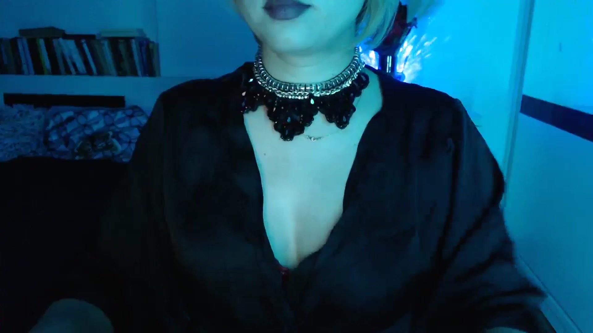 Gallery image thumbnail from Sandy___'s myfreecams stream on, 12/07/2024, 24:51 image 17 of 20