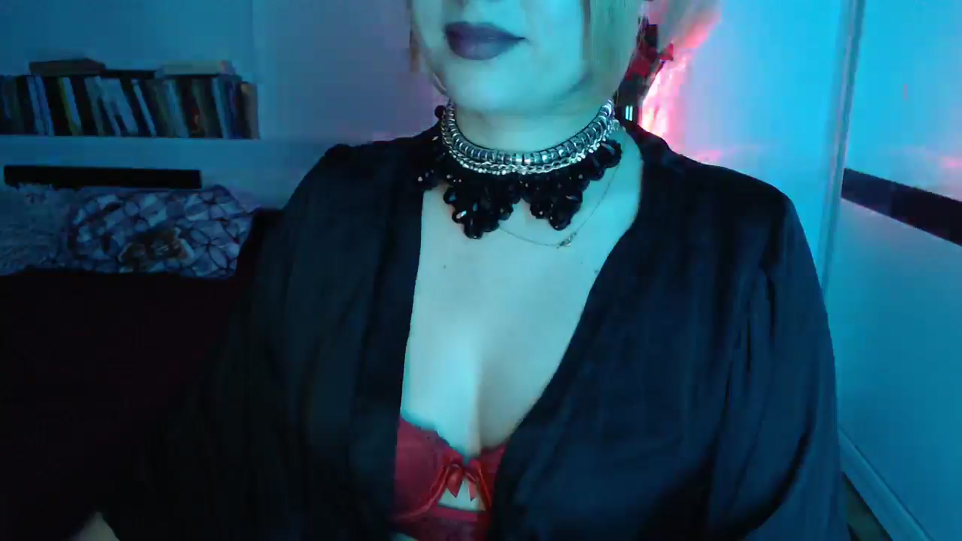 Gallery image thumbnail from Sandy___'s myfreecams stream on, 12/07/2024, 03:05 image 13 of 20