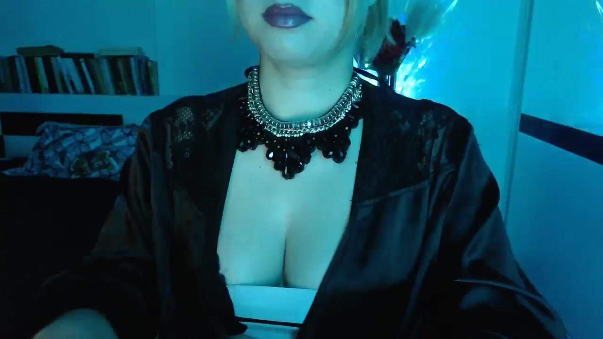 Gallery image thumbnail from Sandy___'s myfreecams stream on, 12/08/2024, 24:42 image 3 of 20