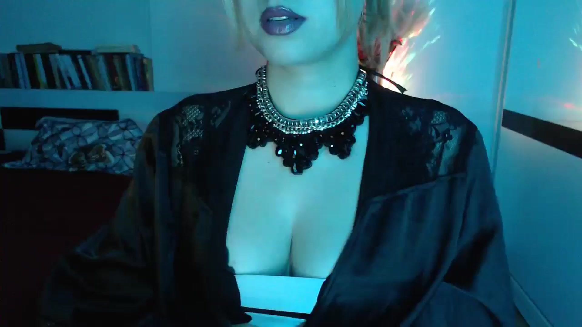 Gallery image thumbnail from Sandy___'s myfreecams stream on, 12/08/2024, 24:42 image 9 of 20