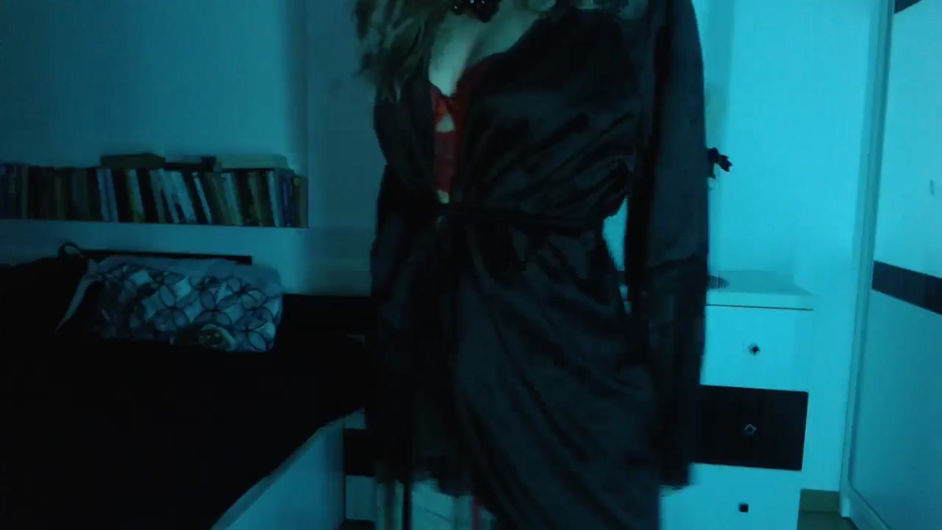 Gallery image thumbnail from Sandy___'s myfreecams stream on, 12/21/2024, 01:05 image 18 of 20