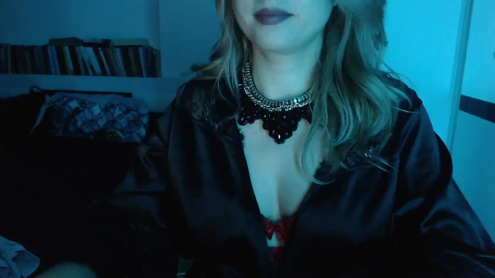 Gallery image thumbnail from Sandy___'s myfreecams stream on, 12/21/2024, 01:05 image 19 of 20