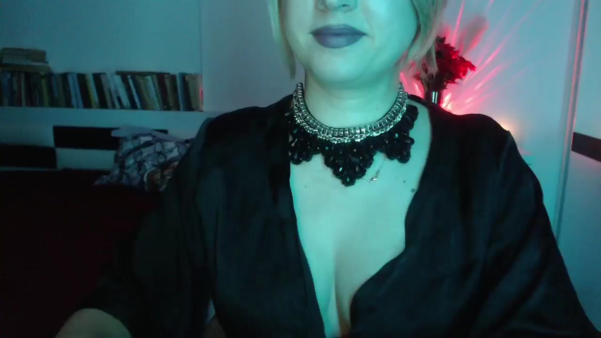 Gallery image thumbnail from Sandy___'s myfreecams stream on, 01/19/2025, 24:44 image 18 of 20