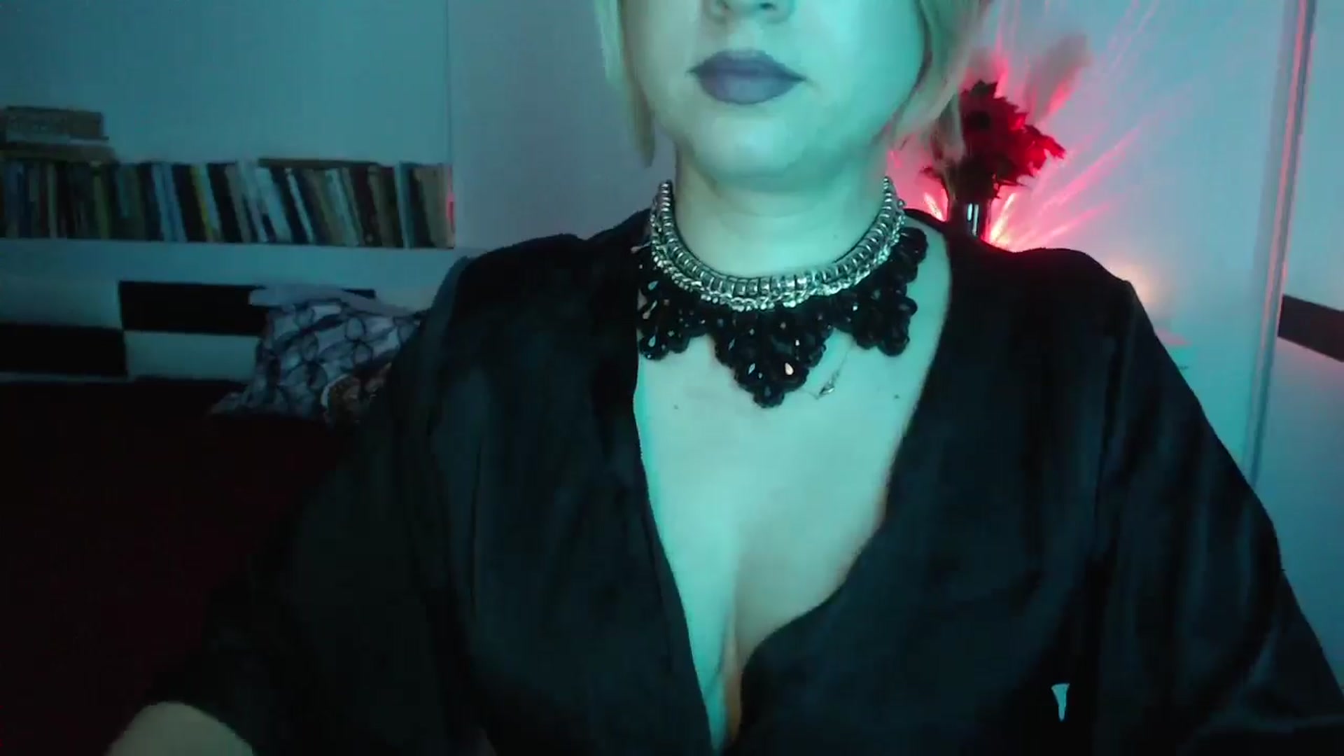 Gallery image thumbnail from Sandy___'s myfreecams stream on, 01/19/2025, 24:44 image 16 of 20