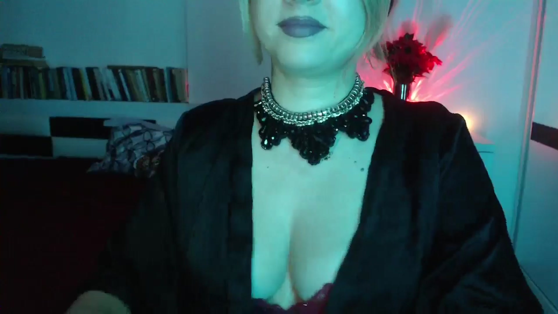 Gallery image thumbnail from Sandy___'s myfreecams stream on, 01/19/2025, 24:44 image 9 of 20