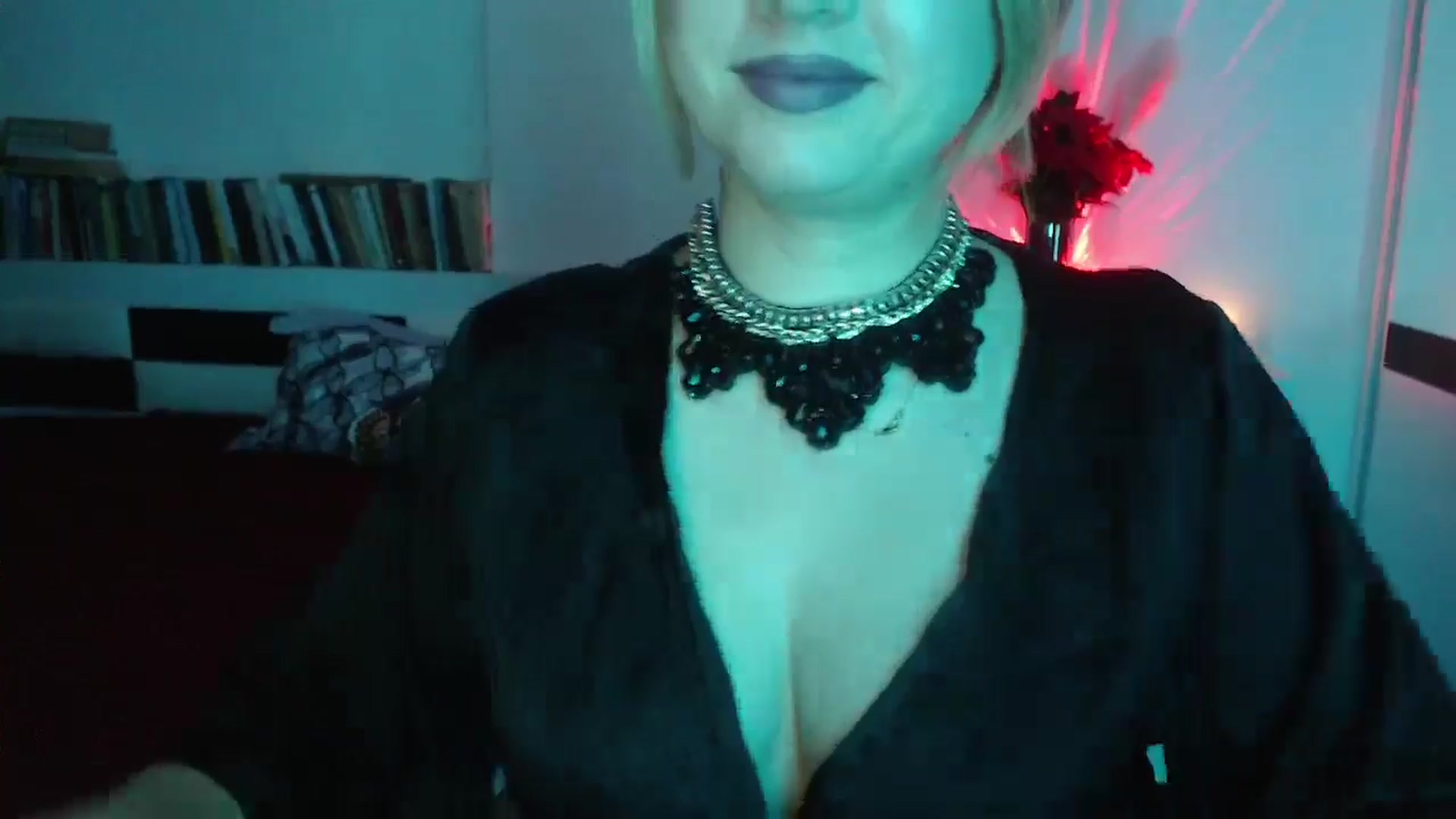 Gallery image thumbnail from Sandy___'s myfreecams stream on, 01/19/2025, 24:44 image 14 of 20