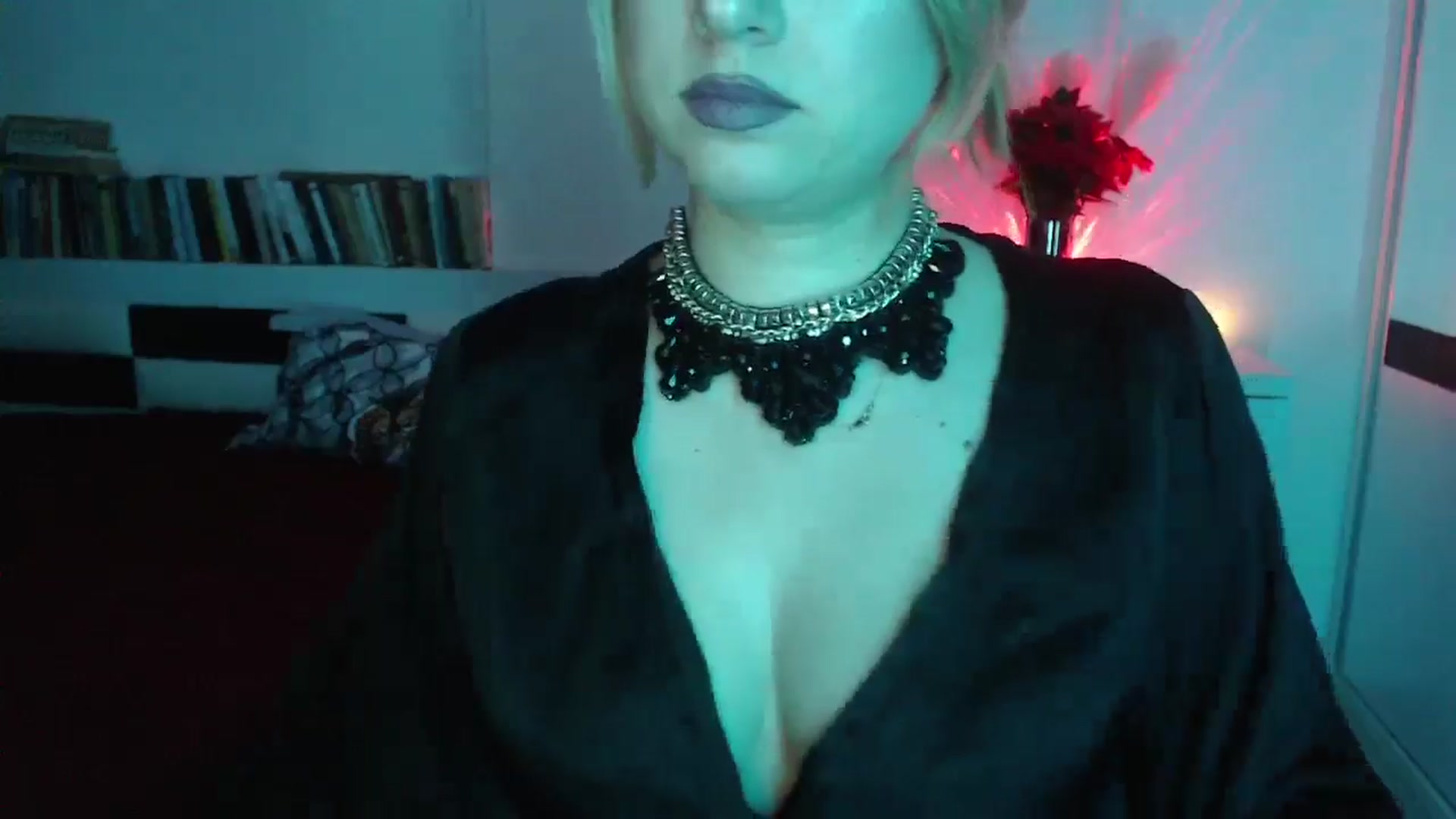 Gallery image thumbnail from Sandy___'s myfreecams stream on, 01/19/2025, 24:44 image 15 of 20