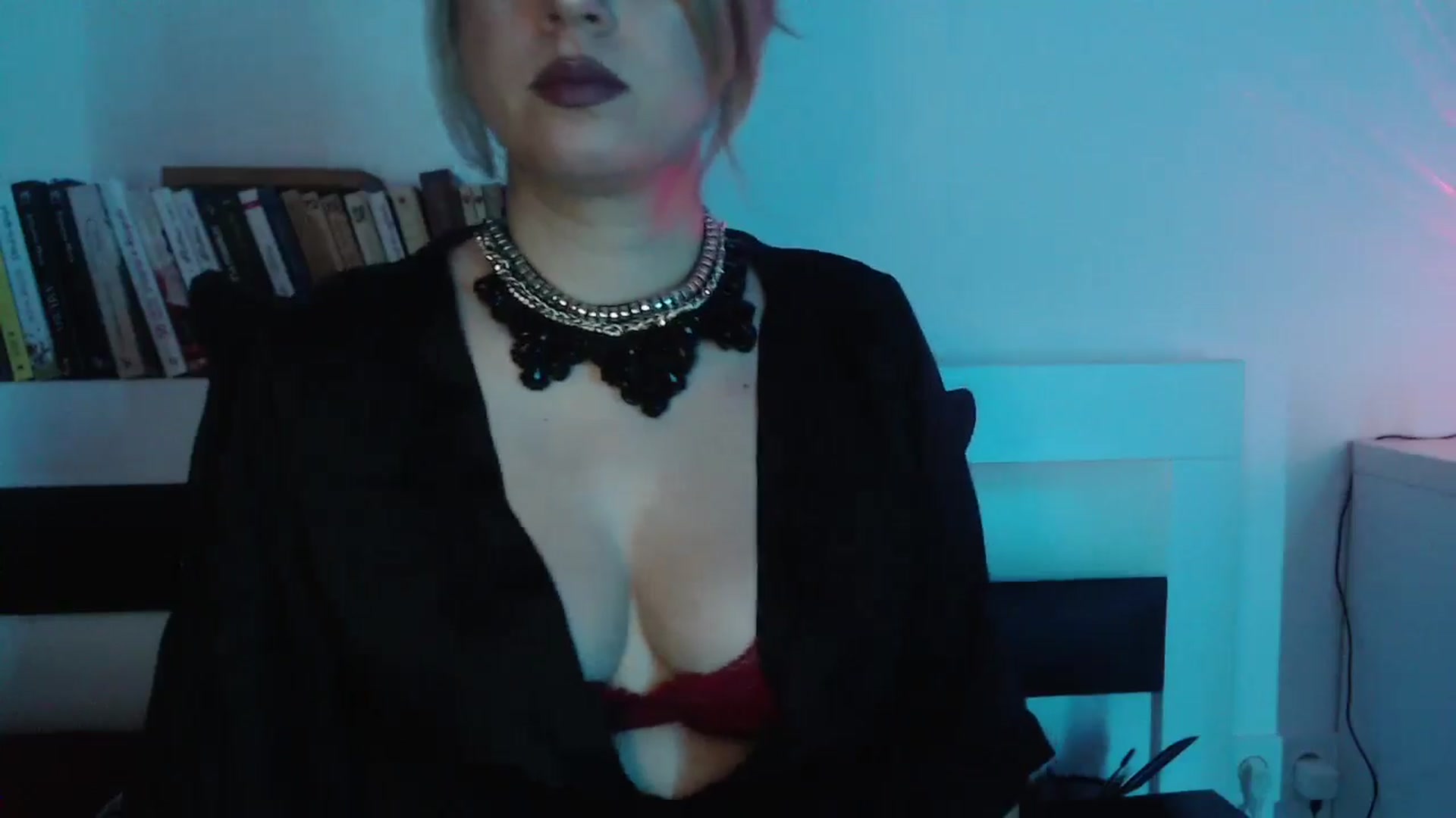 Gallery image thumbnail from Sandy___'s myfreecams stream on, 01/19/2025, 02:19 image 8 of 20
