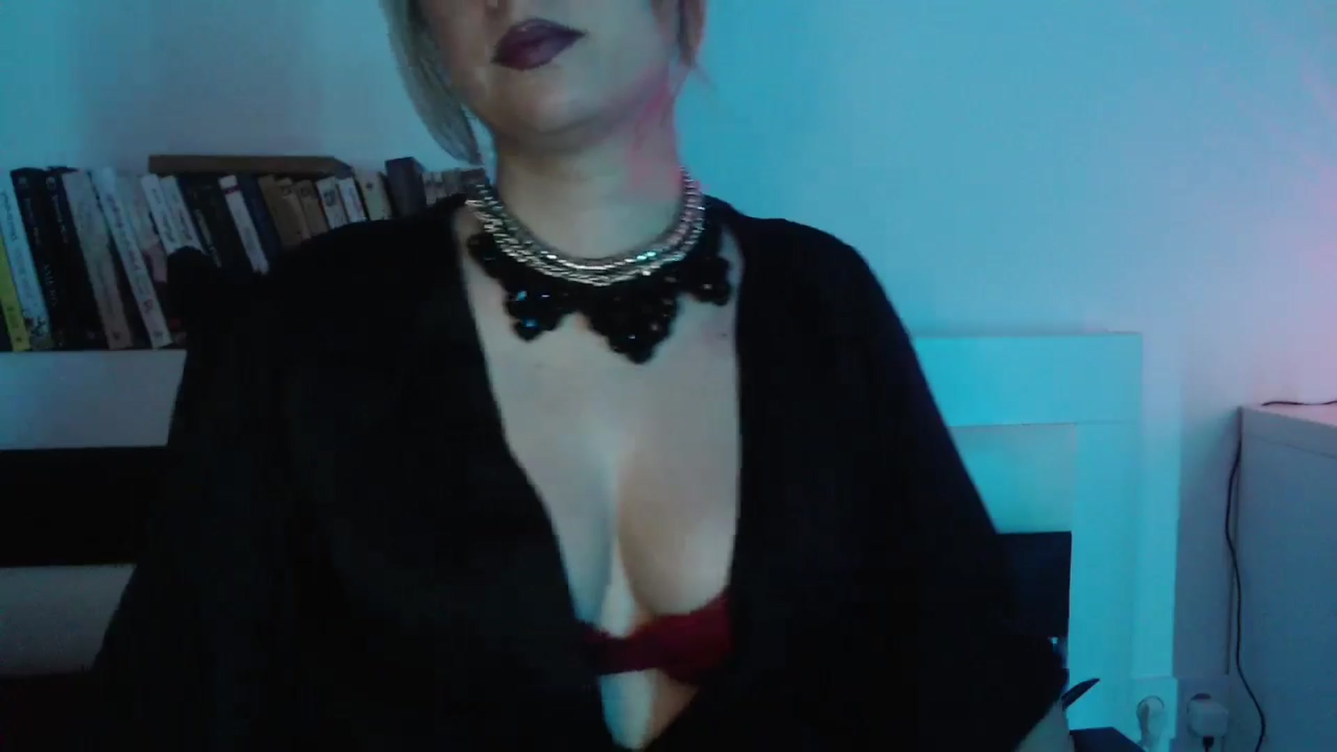 Gallery image thumbnail from Sandy___'s myfreecams stream on, 01/19/2025, 02:19 image 2 of 20