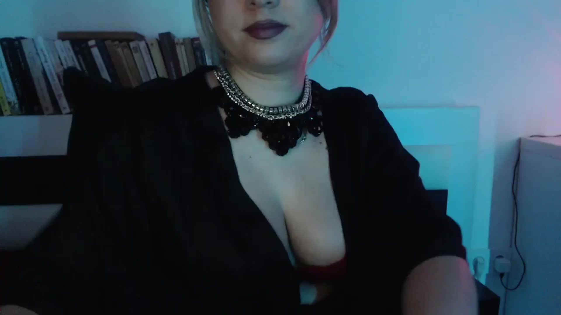 Gallery image thumbnail from Sandy___'s myfreecams stream on, 01/19/2025, 02:19 image 20 of 20