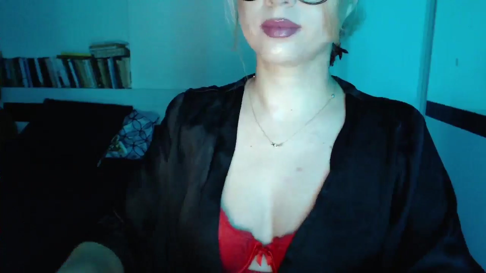 Gallery image thumbnail from Sandy___'s myfreecams stream on, 03/20/2025, 21:45 image 17 of 20