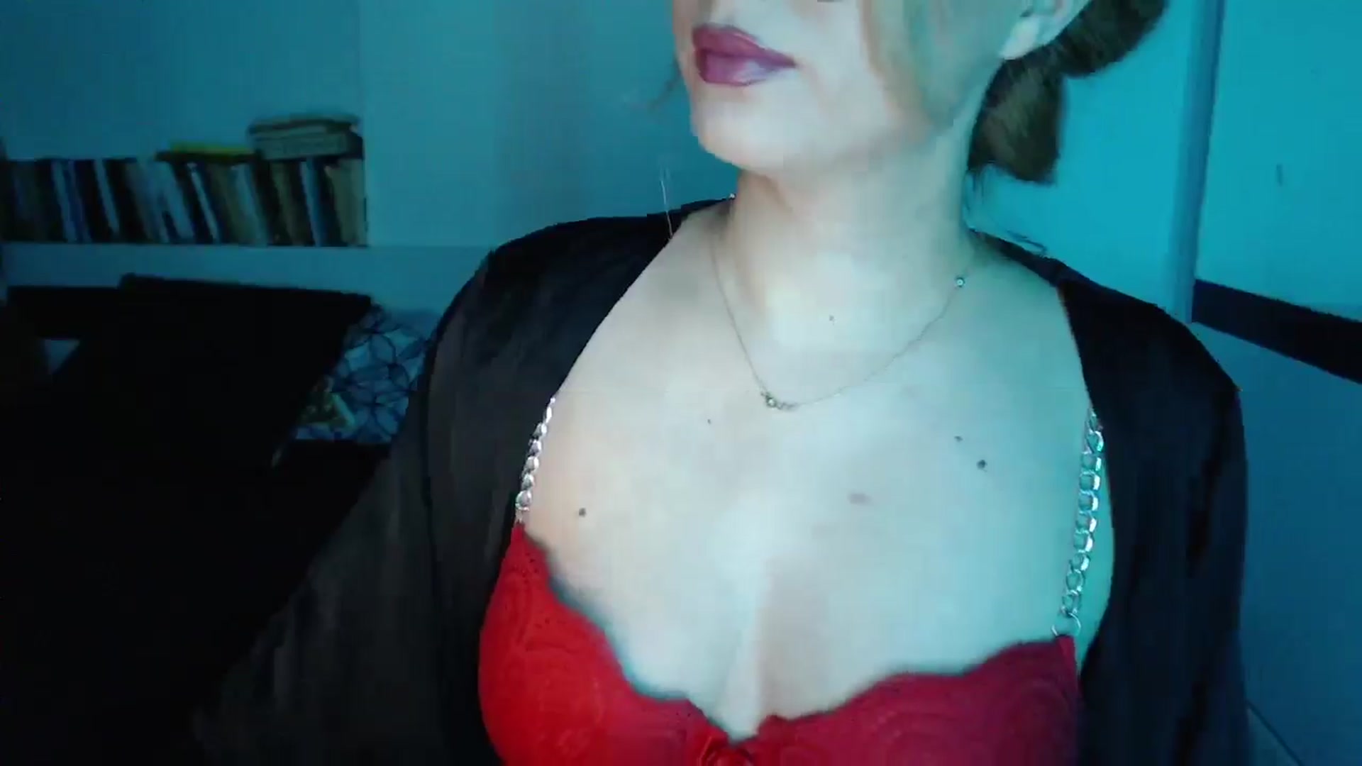 Gallery image thumbnail from Sandy___'s myfreecams stream on, 03/20/2025, 21:45 image 11 of 20