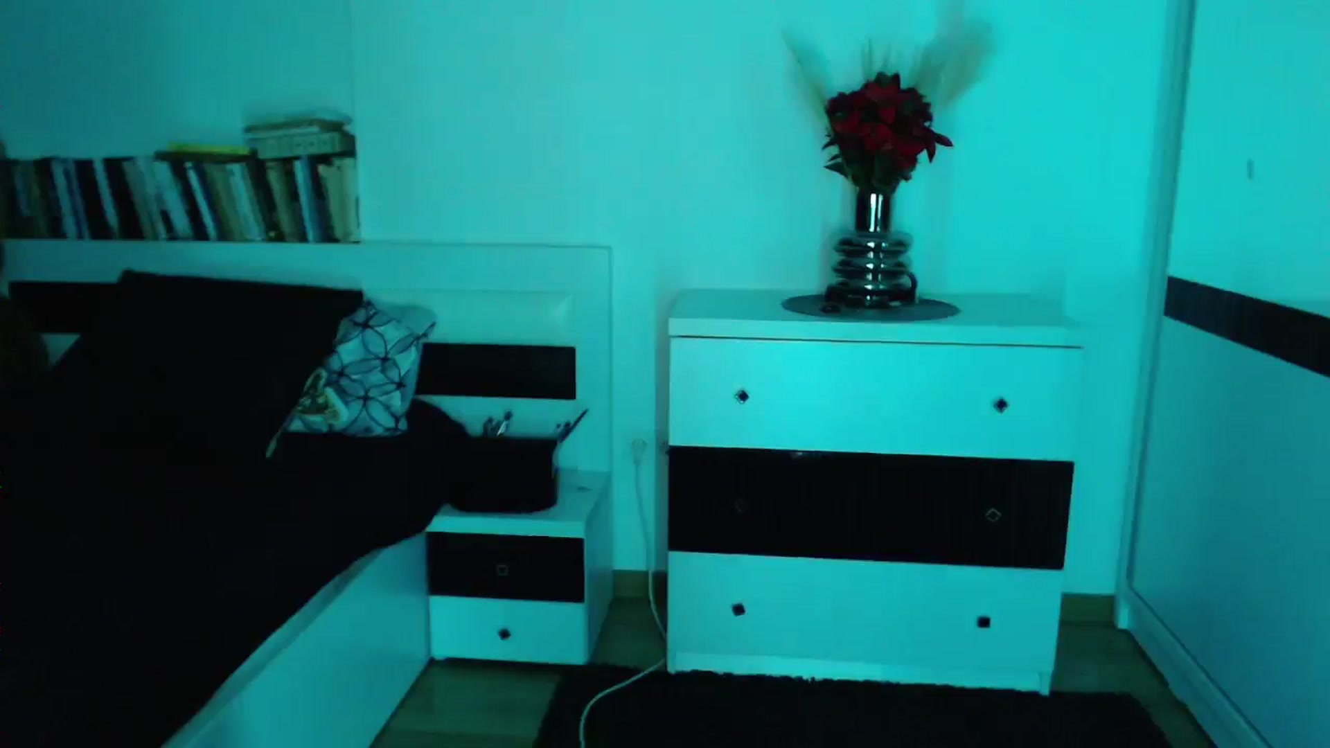 Gallery image thumbnail from Sandy___'s myfreecams stream on, 03/20/2025, 21:45 image 18 of 20
