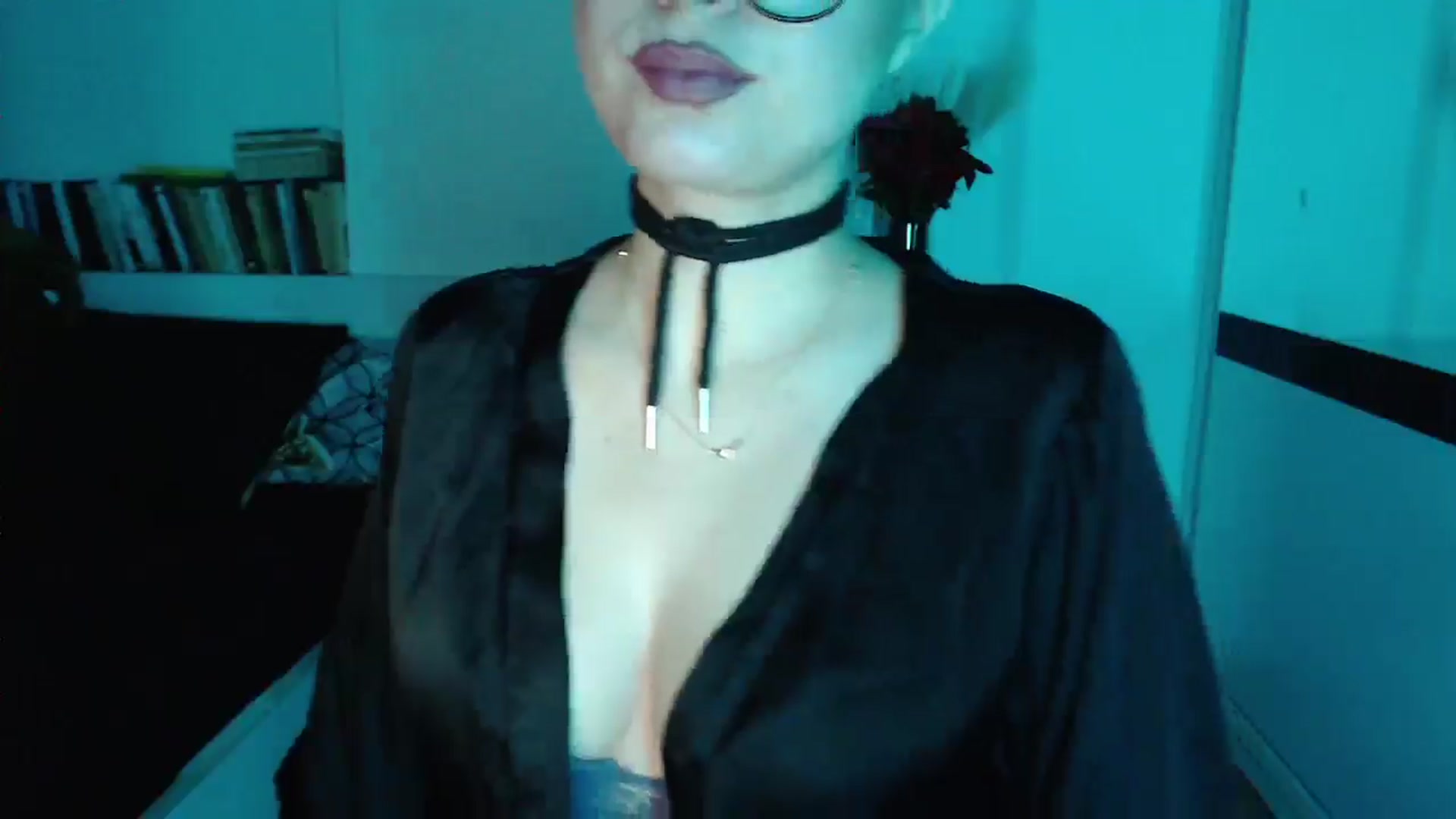 Gallery image thumbnail from Sandy___'s myfreecams stream on, 03/28/2025, 23:58 image 16 of 20