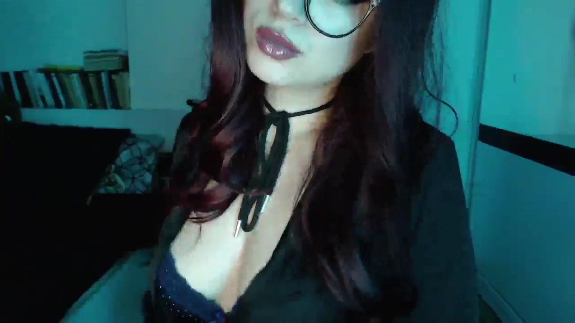 Gallery image thumbnail from Sandy___'s myfreecams stream on, 03/30/2025, 24:38 image 17 of 20