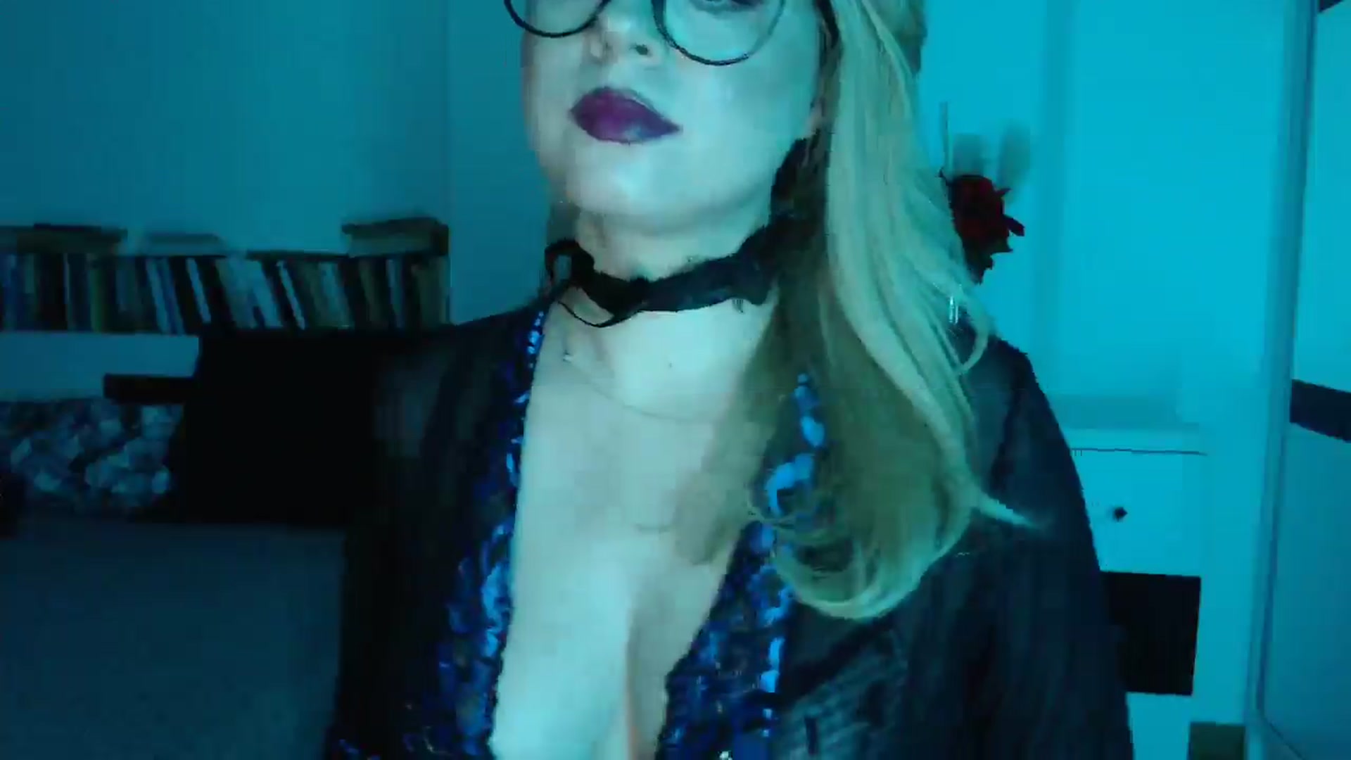 Gallery image thumbnail from Sandy___'s myfreecams stream on, 05/10/2025, 23:28 image 8 of 20