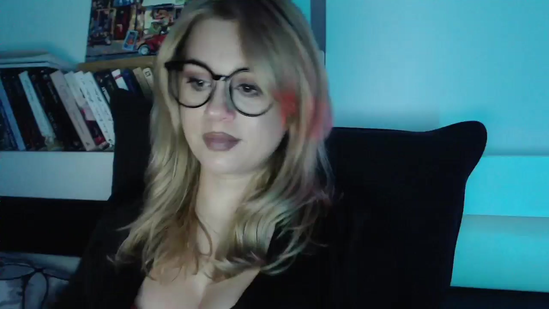 Gallery image thumbnail from Sandy___'s myfreecams stream on, 06/08/2025, 01:52 image 6 of 20