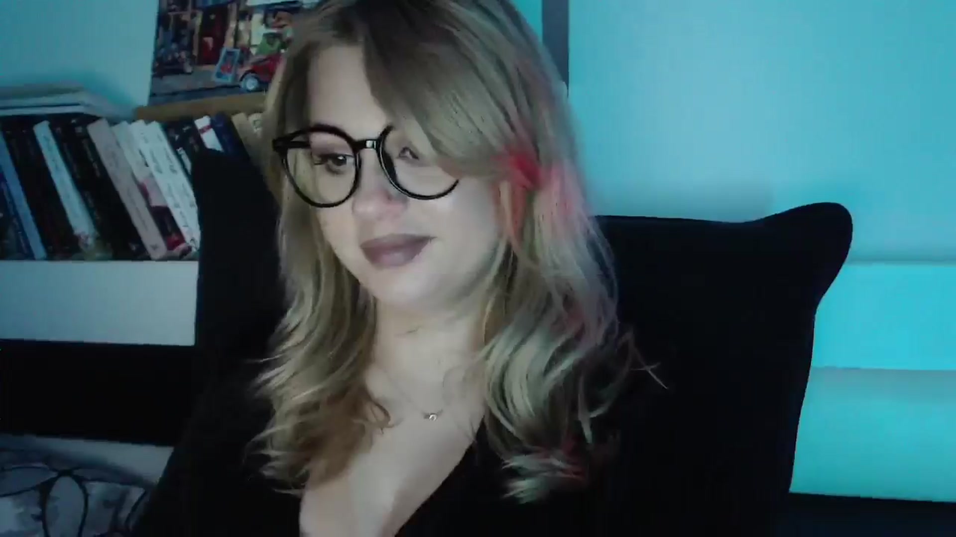 Gallery image thumbnail from Sandy___'s myfreecams stream on, 06/08/2025, 01:52 image 20 of 20