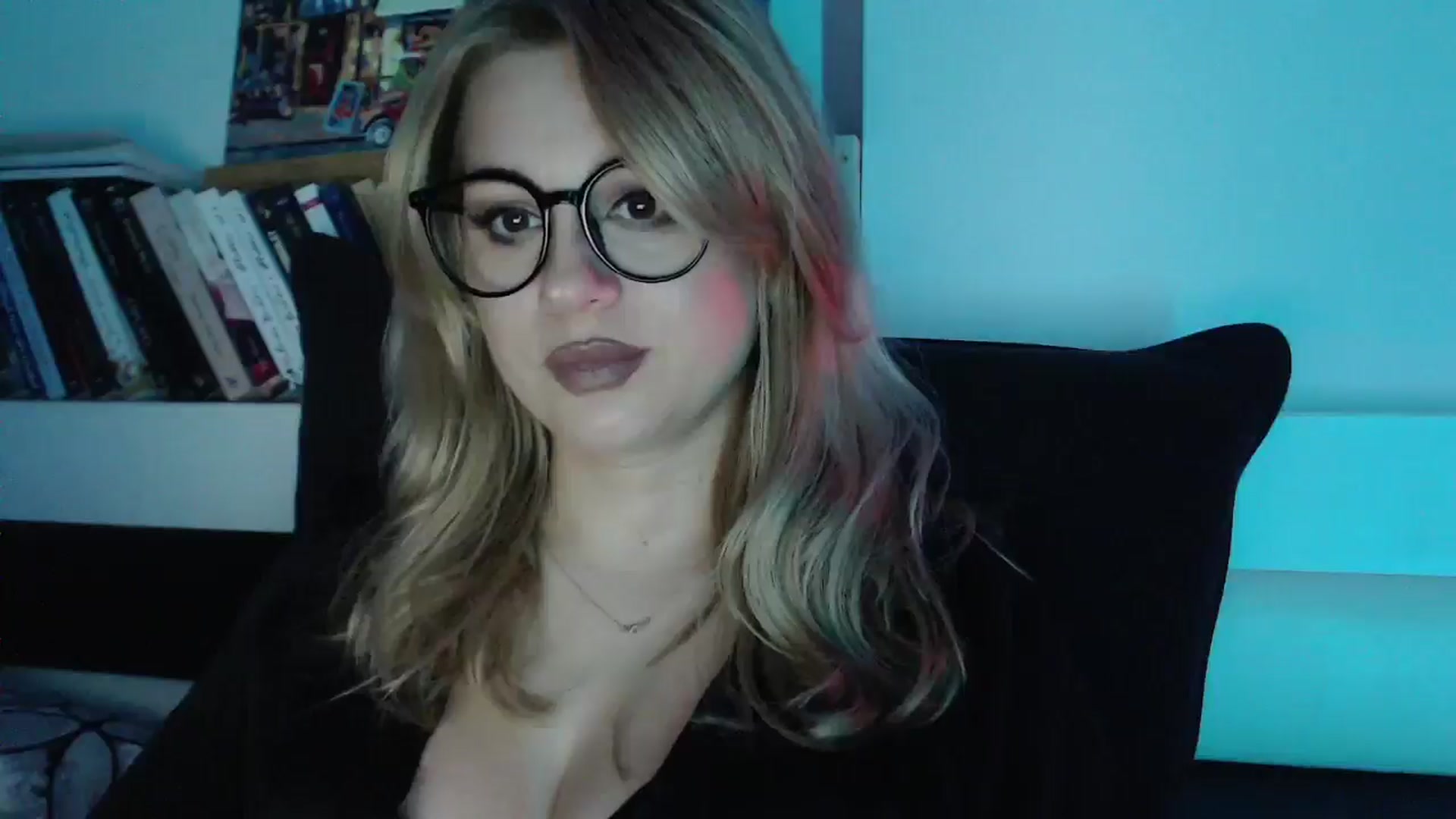 Gallery image thumbnail from Sandy___'s myfreecams stream on, 06/08/2025, 01:52 image 2 of 20