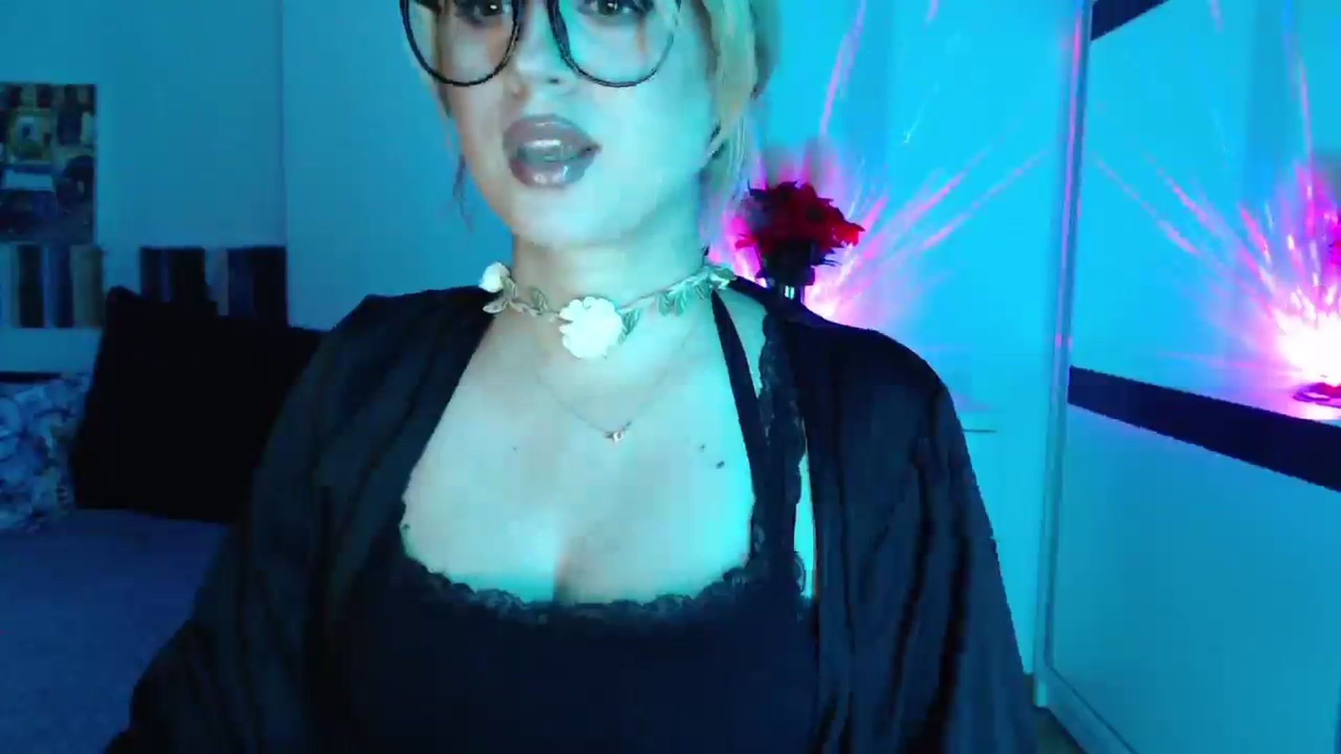 Gallery image thumbnail from Sandy___'s myfreecams stream on, 07/20/2025, 17:32 image 7 of 20