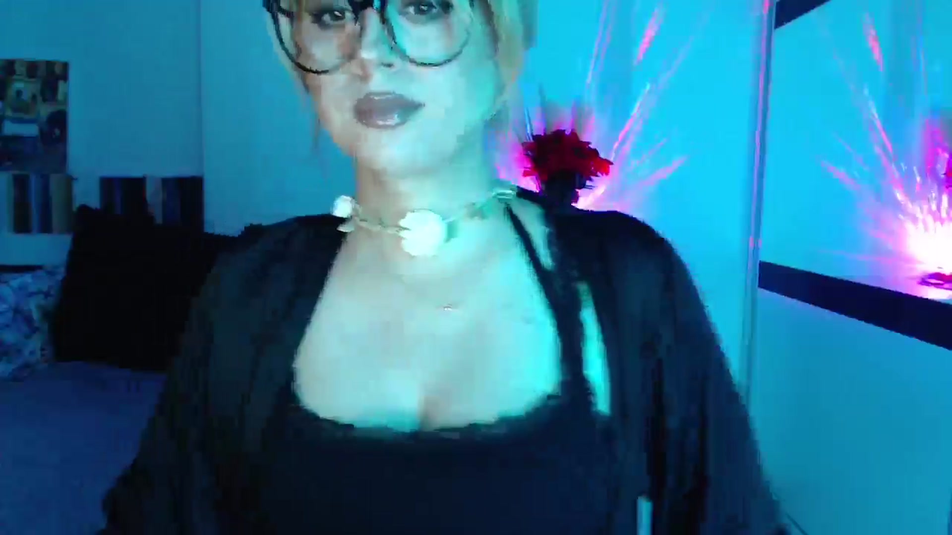 Gallery image thumbnail from Sandy___'s myfreecams stream on, 07/20/2025, 17:32 image 10 of 20