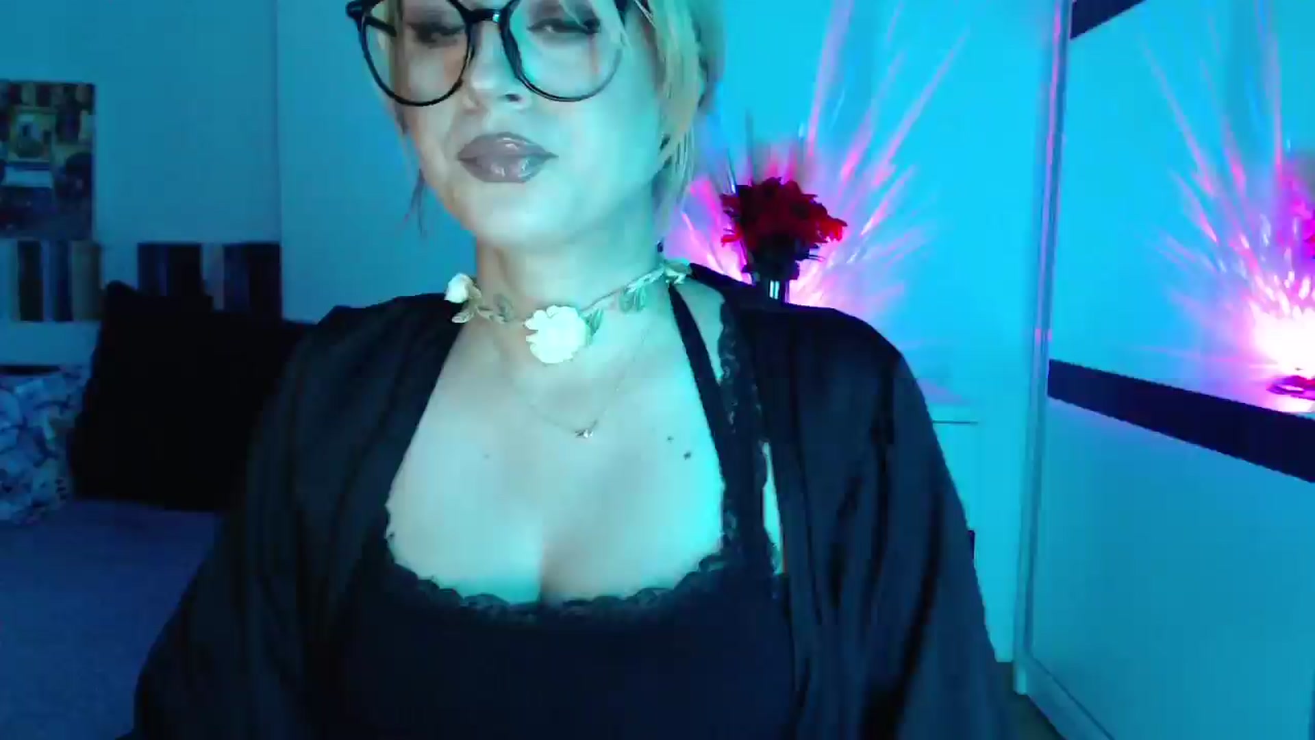 Gallery image thumbnail from Sandy___'s myfreecams stream on, 07/20/2025, 17:32 image 8 of 20