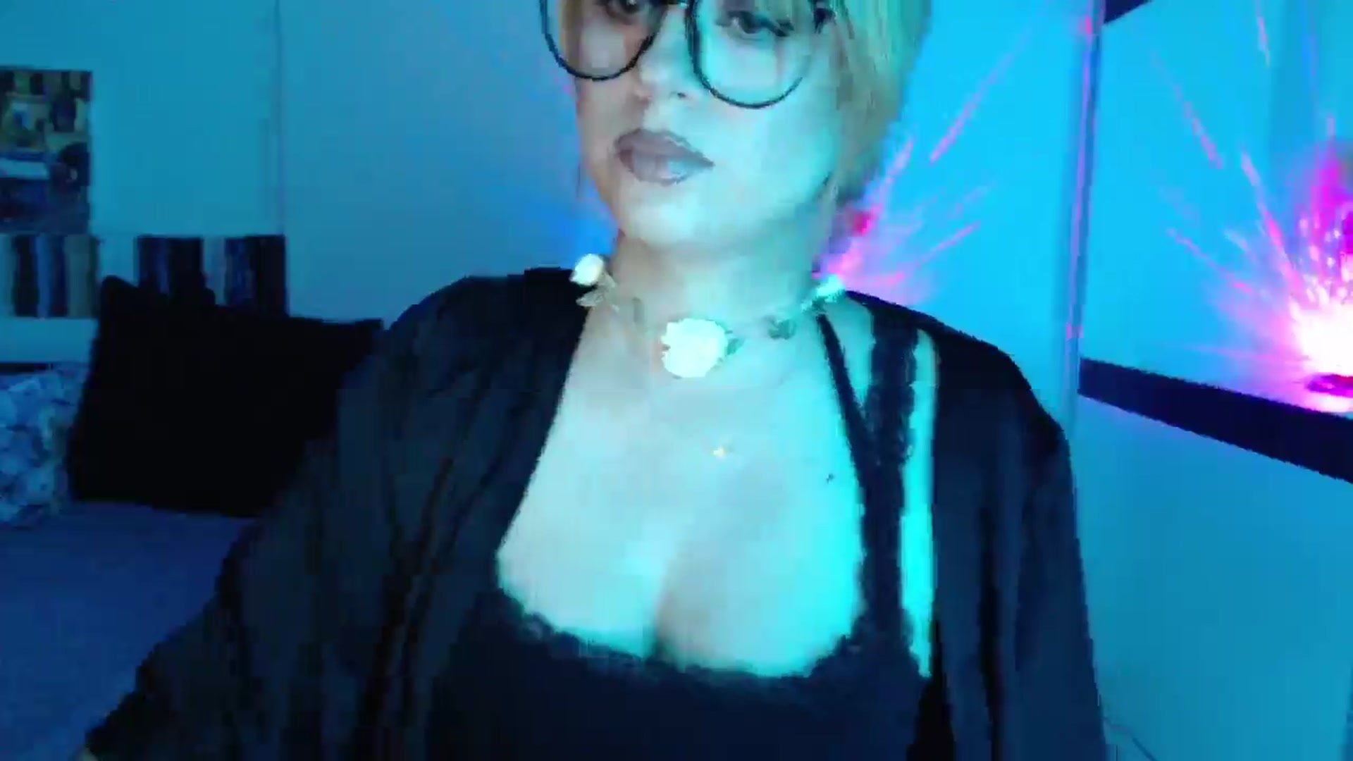Gallery image thumbnail from Sandy___'s myfreecams stream on, 07/20/2025, 19:44 image 11 of 20