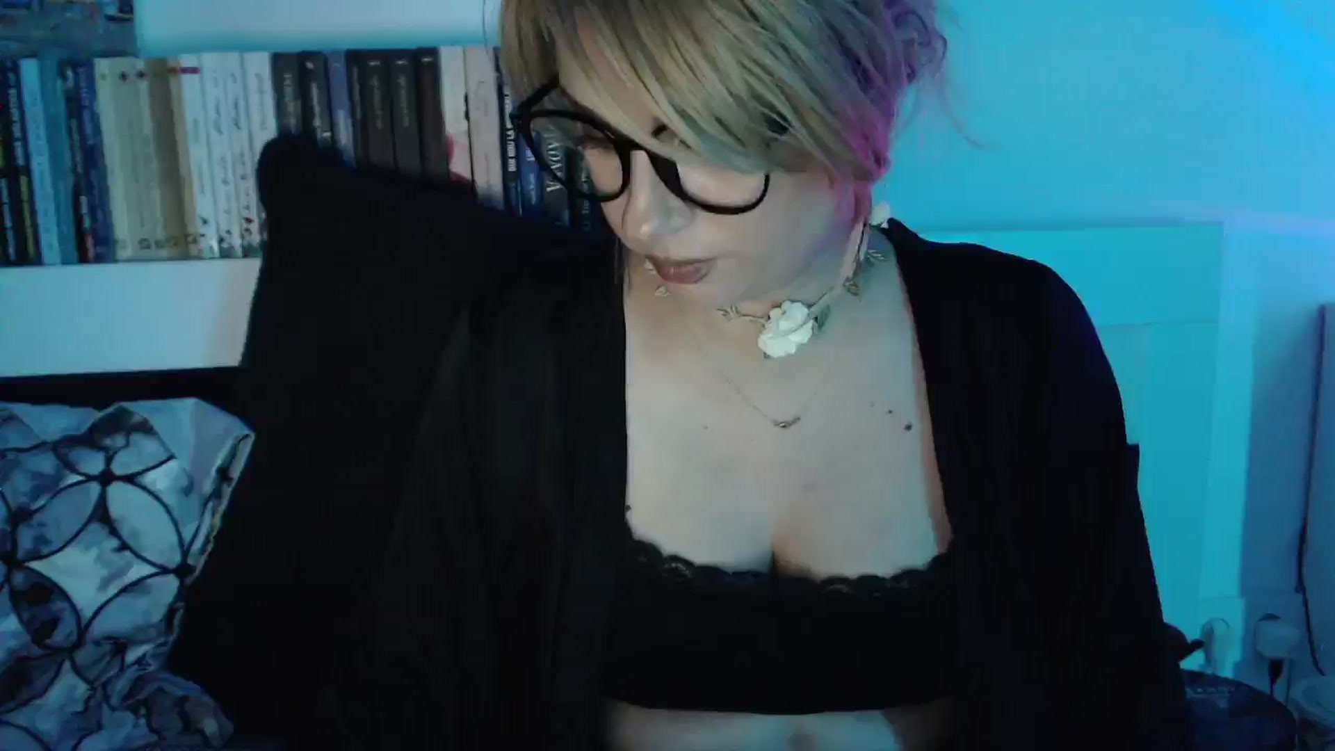 Gallery image thumbnail from Sandy___'s myfreecams stream on, 07/20/2025, 21:05 image 13 of 20