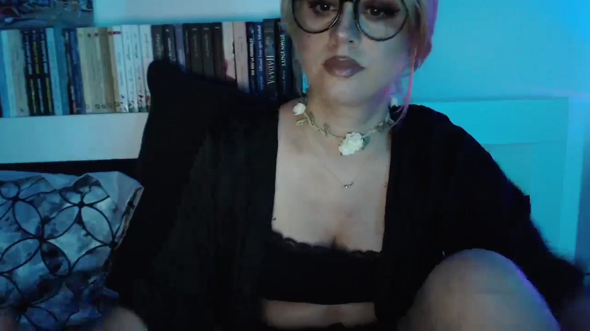 Gallery image thumbnail from Sandy___'s myfreecams stream on, 07/20/2025, 21:05 image 7 of 20