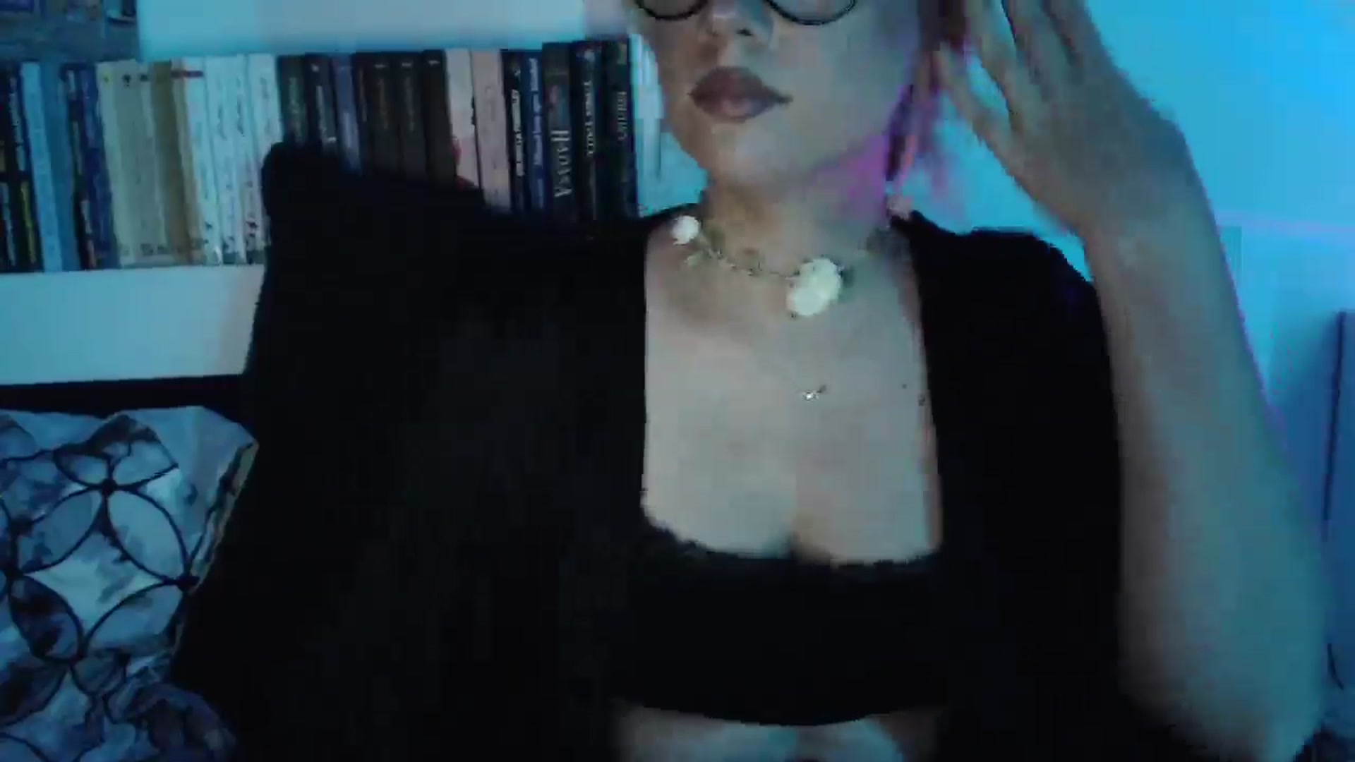 Gallery image thumbnail from Sandy___'s myfreecams stream on, 07/20/2025, 21:05 image 12 of 20