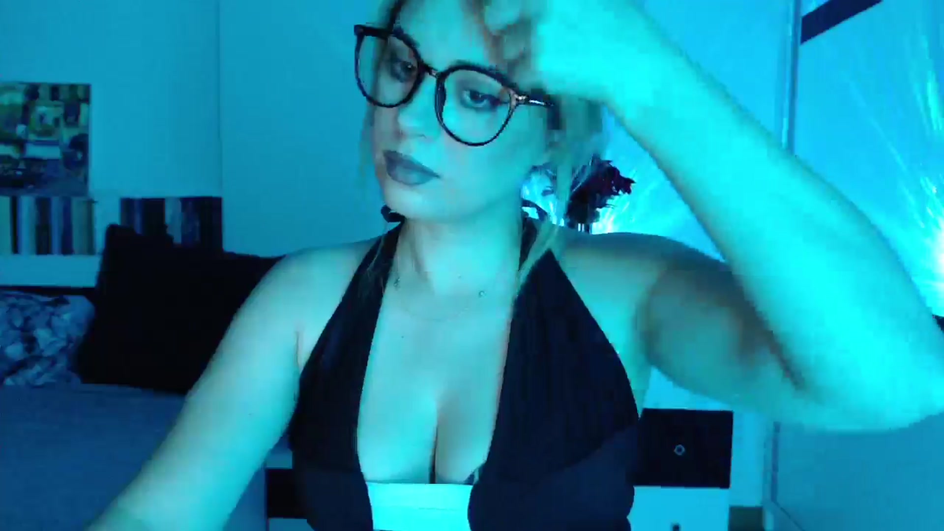 Gallery image thumbnail from Sandy___'s myfreecams stream on, 07/23/2025, 18:30 image 20 of 20