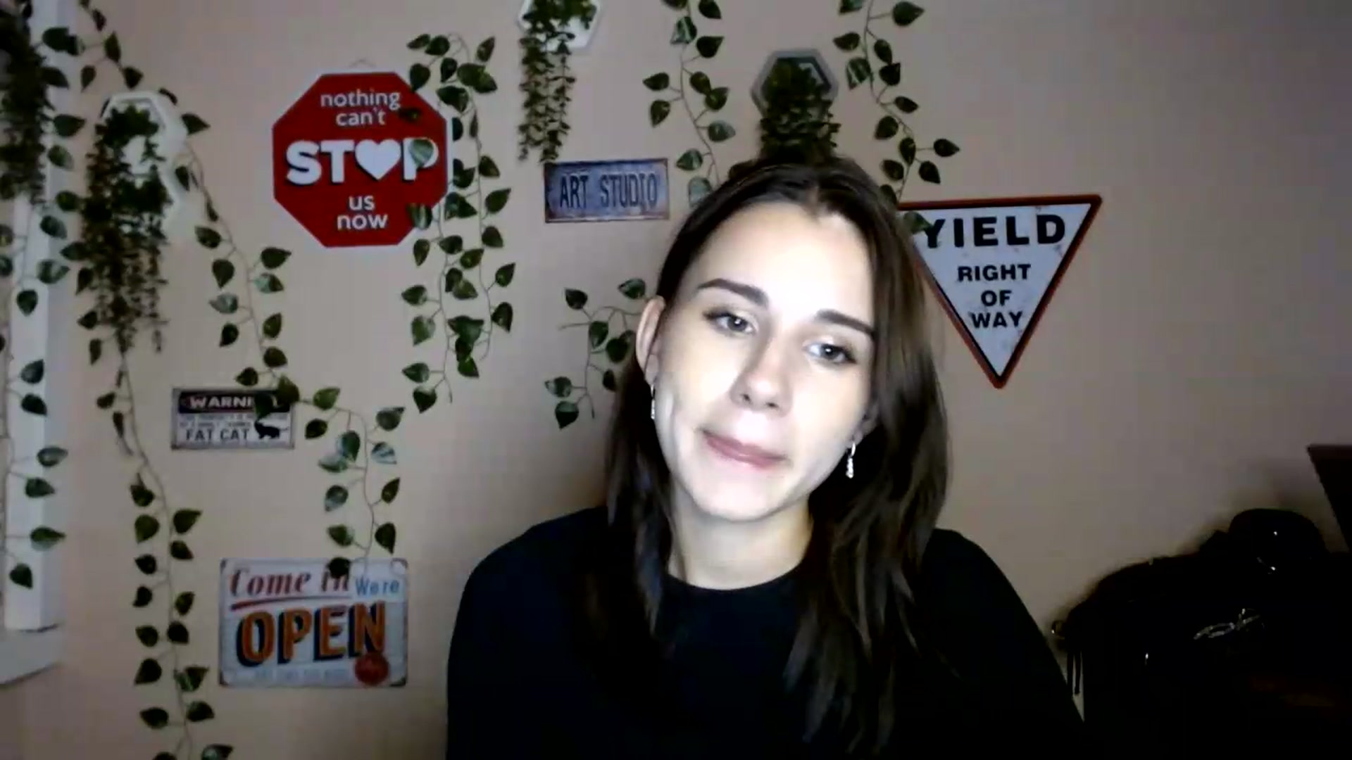 Gallery image thumbnail from Sangria_'s myfreecams stream on, 08/19/2026, 17:51 image 19 of 20