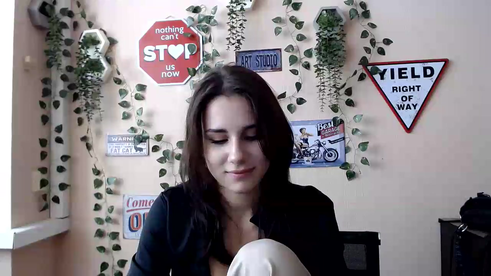 Gallery image thumbnail from Sangria_'s myfreecams stream on, 08/20/2026, 15:57 image 2 of 20