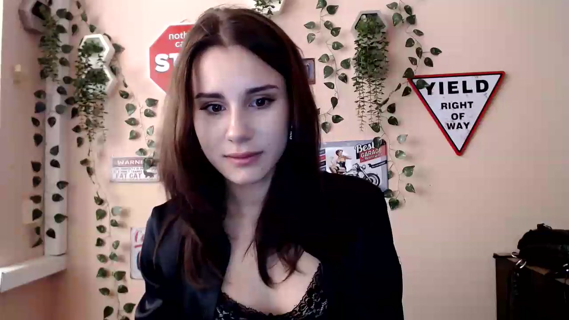 Gallery image thumbnail from Sangria_'s myfreecams stream on, 08/20/2026, 16:41 image 20 of 20