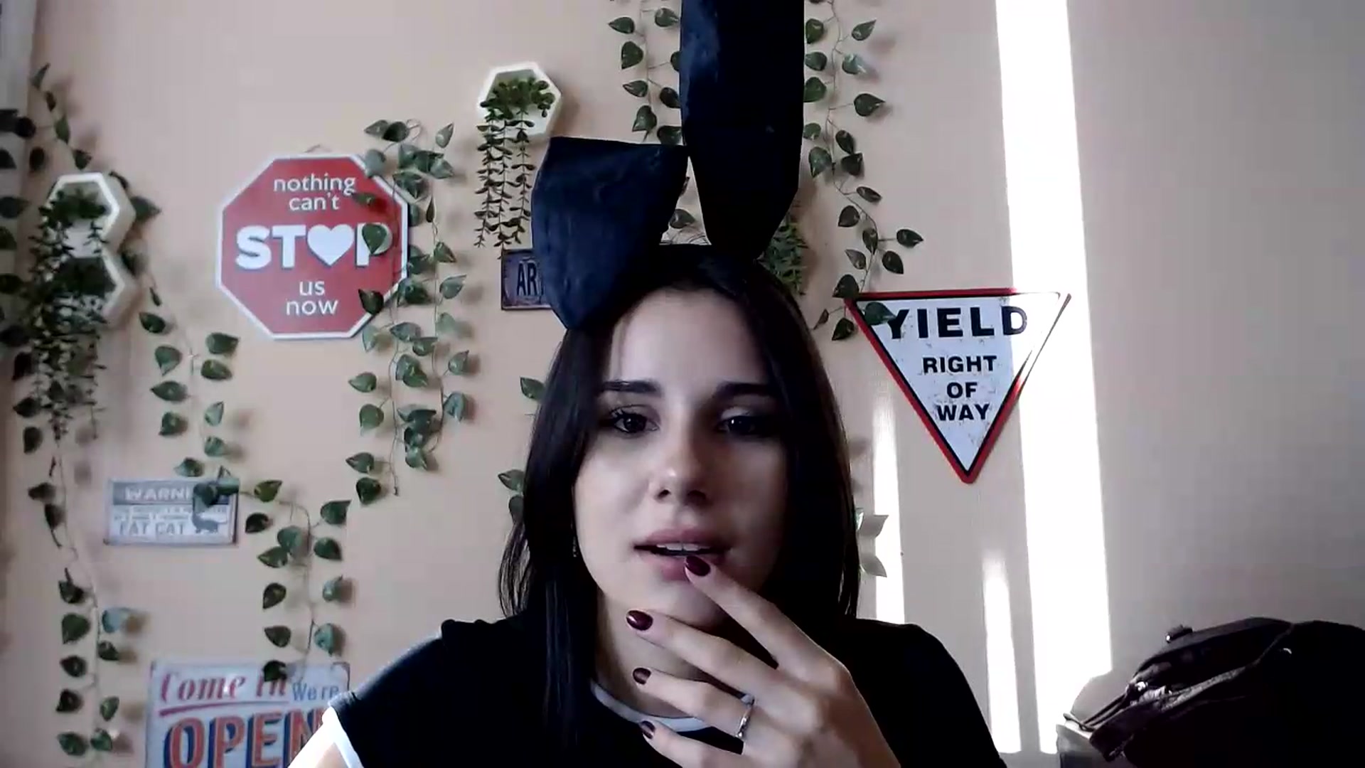 Gallery image thumbnail from Sangria_'s myfreecams stream on, 08/24/2026, 16:22 image 3 of 20