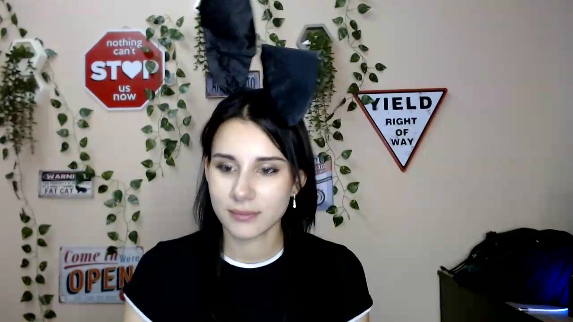 Gallery image thumbnail from Sangria_'s myfreecams stream on, 08/24/2026, 17:48 image 8 of 20