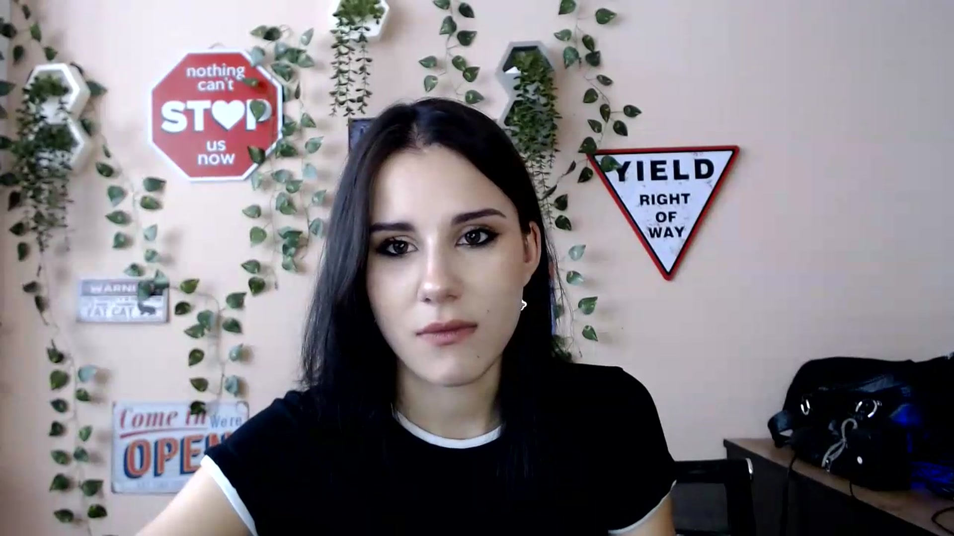 Gallery image thumbnail from Sangria_'s myfreecams stream on, 08/28/2026, 15:48 image 11 of 20