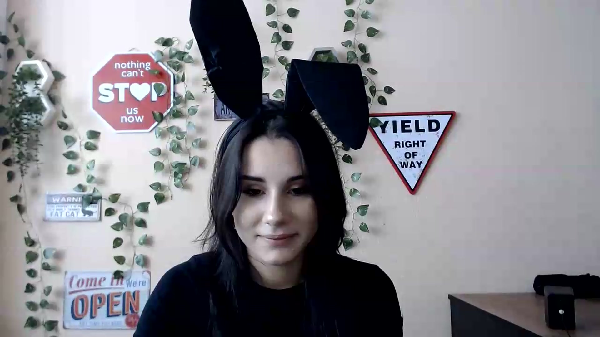 Gallery image thumbnail from Sangria_'s myfreecams stream on, 09/03/2026, 14:55 image 8 of 20